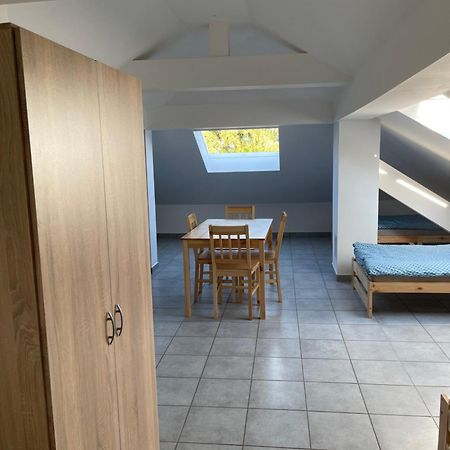 Kavkaz Restaurant & Hotel Lohmar Luaran gambar
